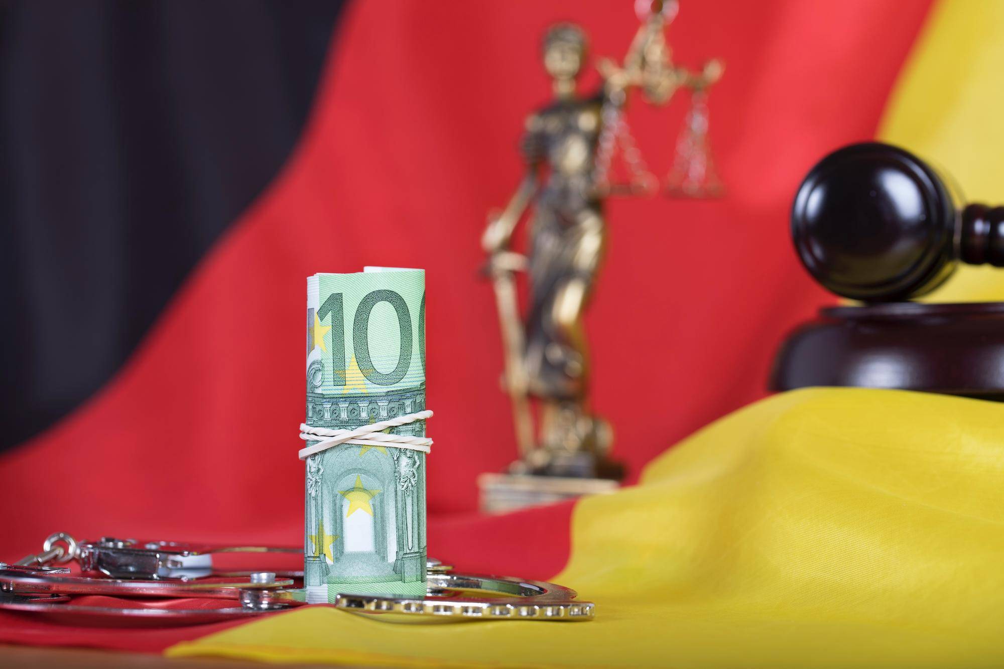 Ile zarabia tłumacz przysięgły niemieckiego w Polsce?